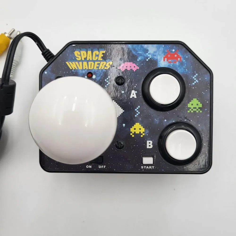 Space Invaders Plug & Play Video Game‎ - Tested Works